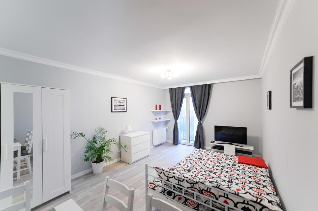 바르샤바 Apartament Grojecka Korotynskiego 아파트 객실 사진